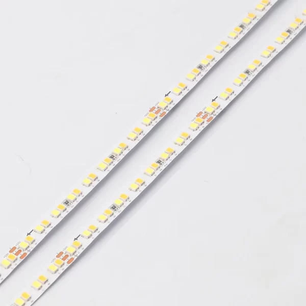 CL-P24D216-W08 216LED/m dual-color strip close-up
